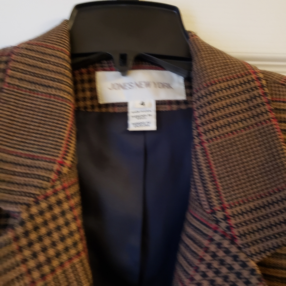 Jacket - Picture 2 of 3